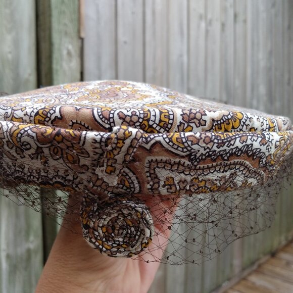 Vintage 50s Hat Brown Yellow Paisley Topper Netting Veil - Picture 10 of 10